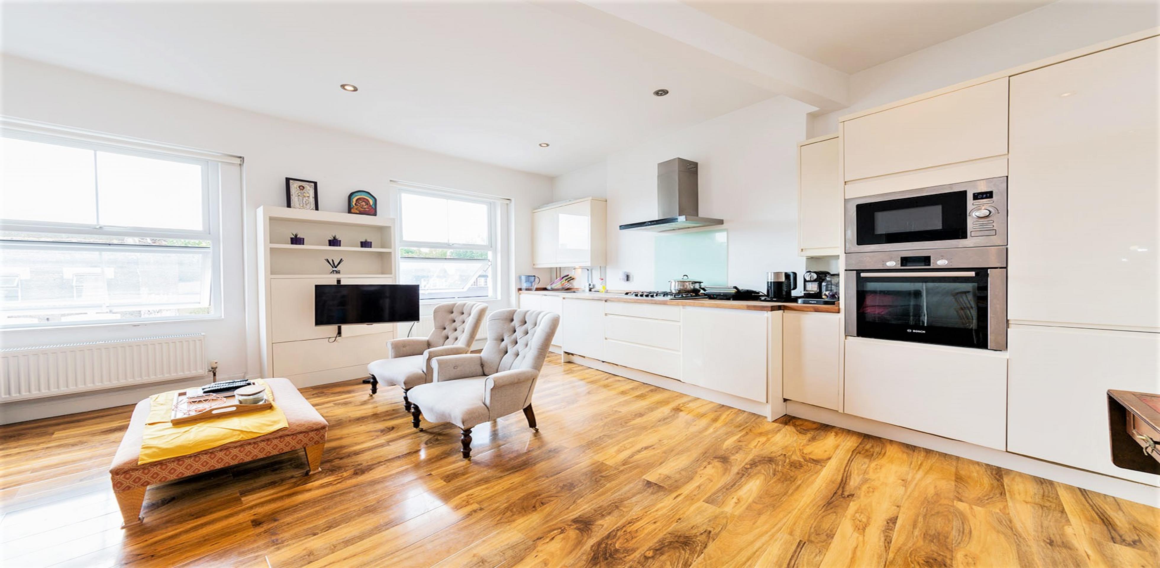 			2 Bedroom, 1 bath, 1 reception Apartment			 Kilburn High Road, KILBURN NW6